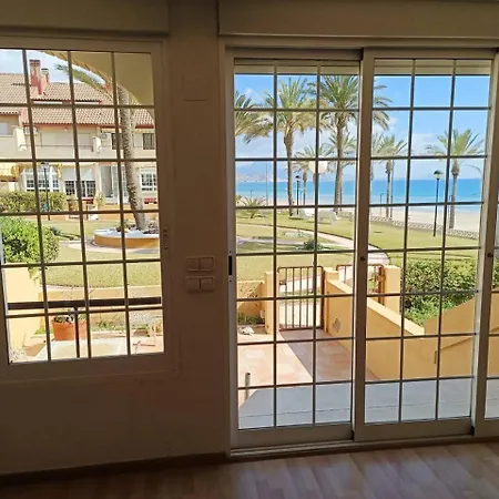 Primera Línea De Playa *