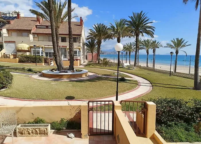 Primera Linea De Playa